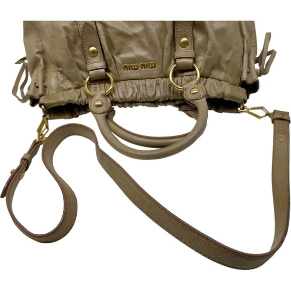 666114C V Miu Miu Crossbody Bag Beige Leather - Picture 3 of 9